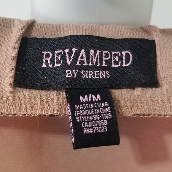 Revamped Lace Nude Skirt - Picture 3 of 3